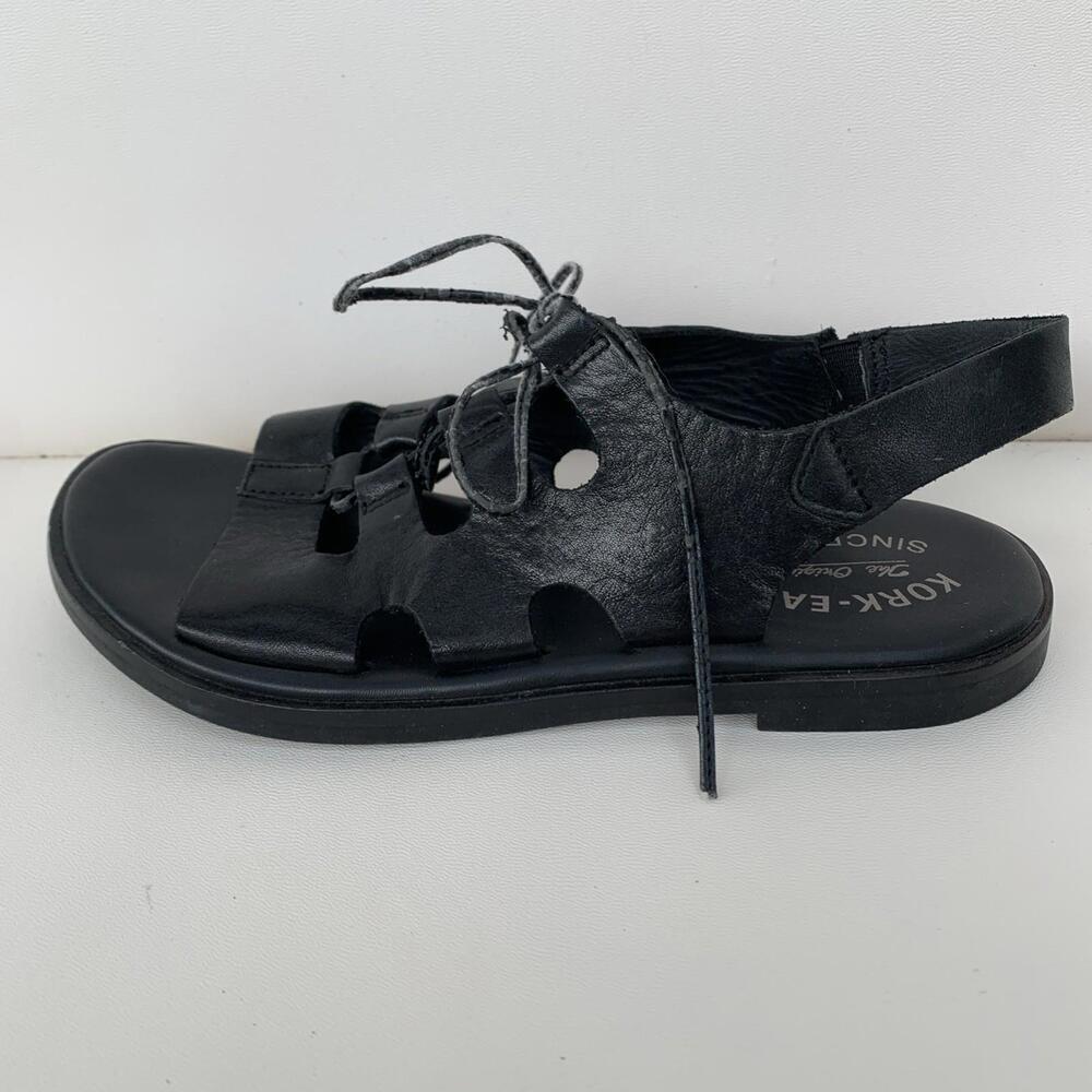 Kork Ease Gladiator Sandals Flats Black Leather Sz 7 Womens Ankle Strap